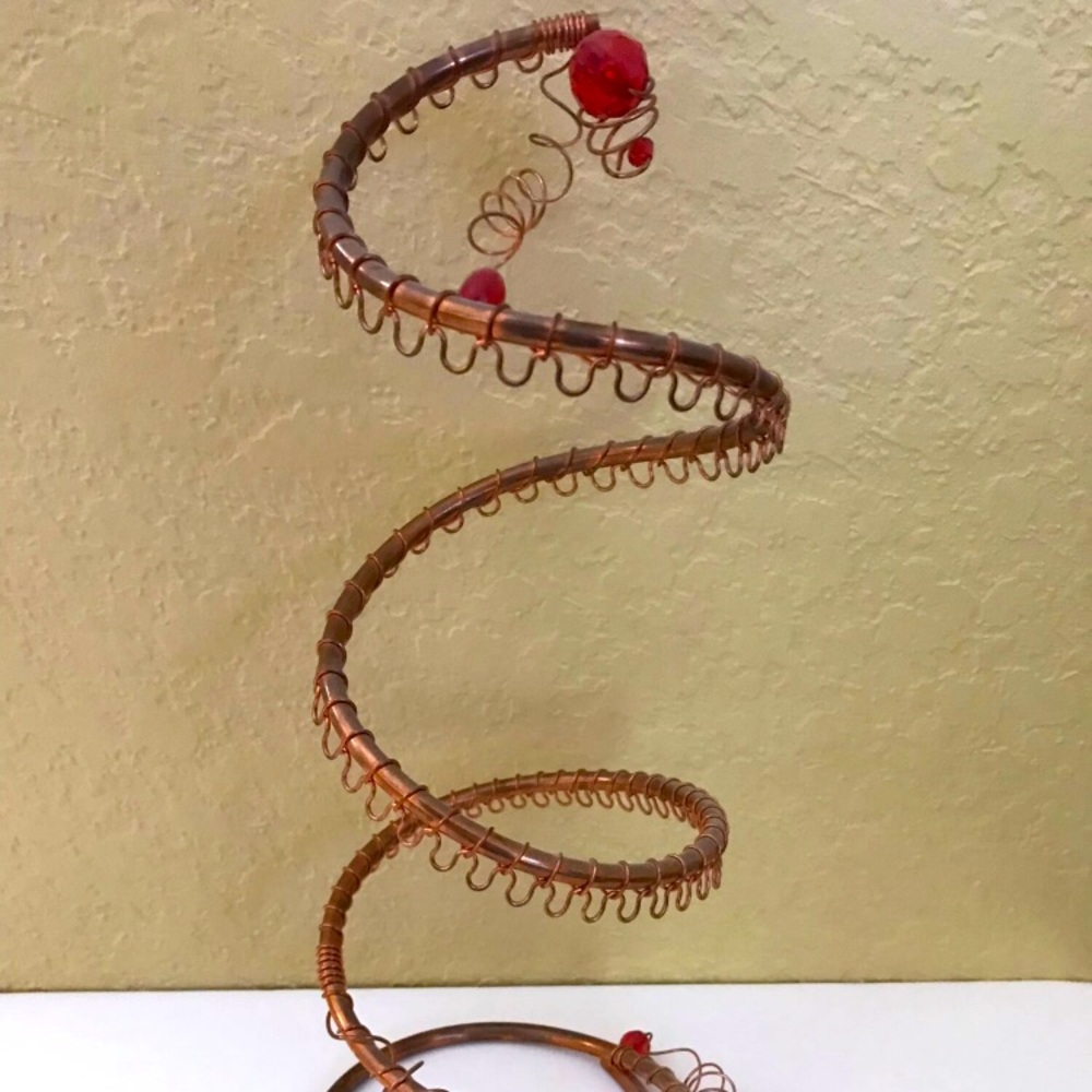 Rusted copper-tone earring holder